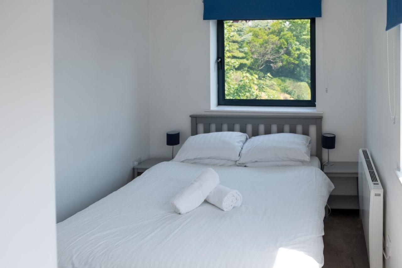 Modern One Bedroom Apartment In Town Centre & 4 Min To The Beach Bournemouth Exterior photo
